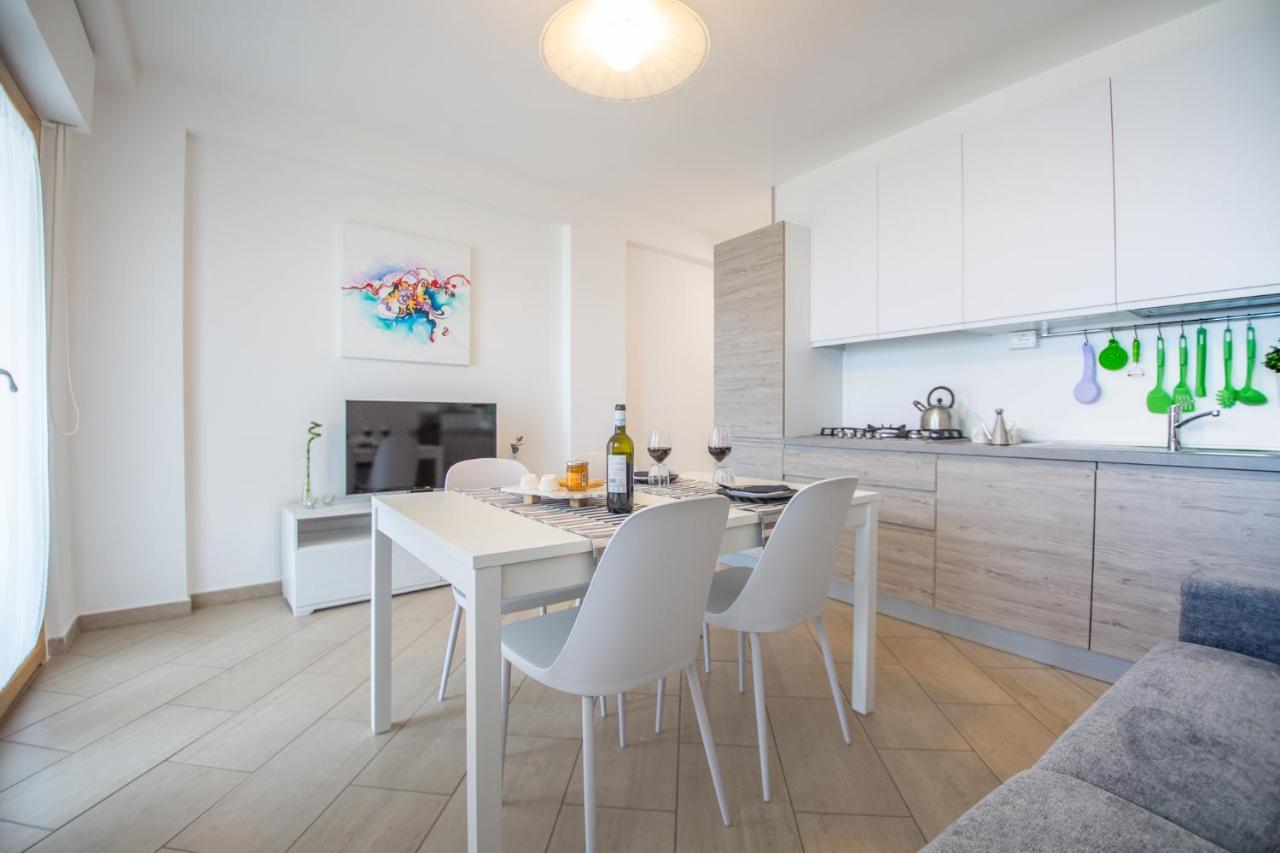 Abruzzodamare Amazing Apartments With Romantic Sea View Francavilla Al Mare Dış mekan fotoğraf