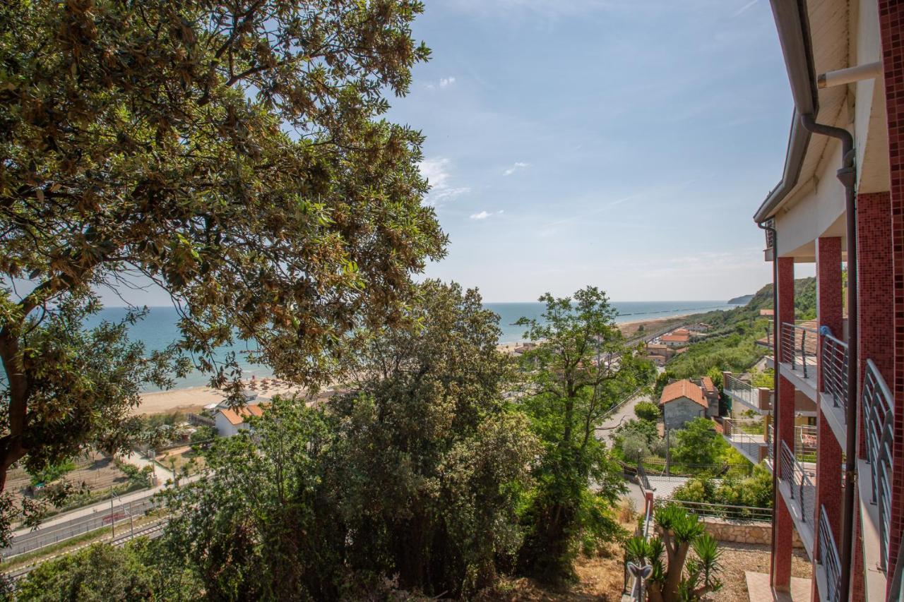 Abruzzodamare Amazing Apartments With Romantic Sea View Francavilla Al Mare Dış mekan fotoğraf